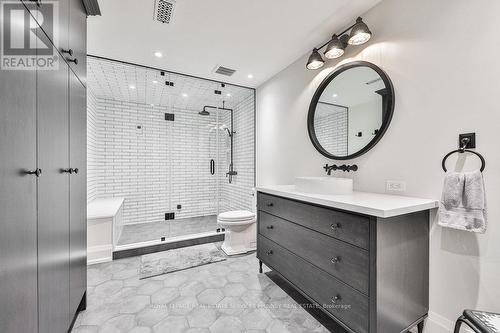 1414 Wateska Boulevard, Mississauga, ON - Indoor Photo Showing Bathroom