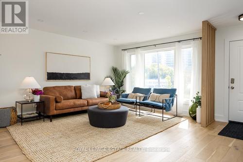 4 Dulverton Road, Toronto, ON - Indoor Photo Showing Living Room