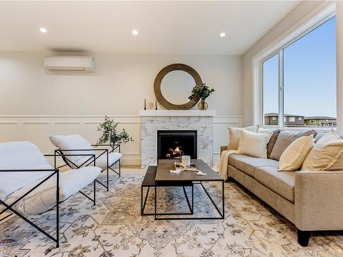 1538 Marble Pl, Langford, BC - Indoor Photo Showing Living Room With Fireplace