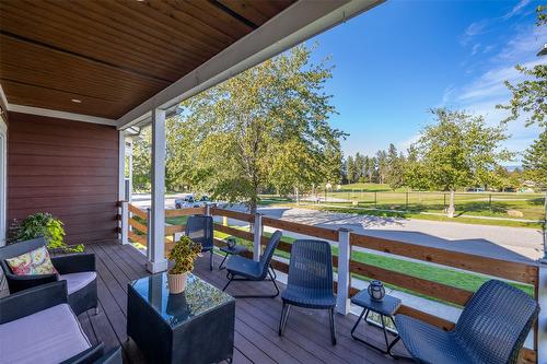 447 Quilchena Drive, Kelowna, BC - Outdoor With Deck Patio Veranda With Exterior