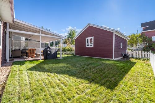 447 Quilchena Drive, Kelowna, BC - Outdoor With Deck Patio Veranda With Exterior