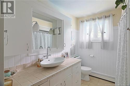 116 Melvin Street, Fredericton, NB - Indoor Photo Showing Bathroom