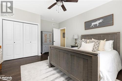 1305 Bellwood Acres Road, Lake Of Bays, ON - Indoor Photo Showing Bedroom