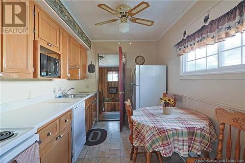 572 Maclaren Avenue, Fredericton, NB - Indoor Photo Showing Kitchen