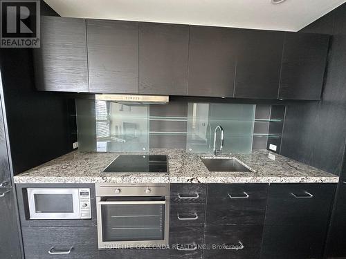 4502 - 45 Charles Street E, Toronto, ON - Indoor Photo Showing Kitchen With Upgraded Kitchen