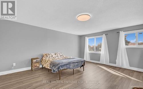 37 Stather Crescent, Markham, ON - Indoor Photo Showing Bedroom