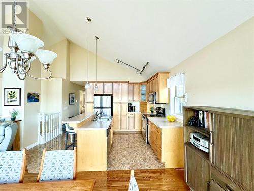 1835 Hulme Creek Road, Rock Creek, BC - Indoor Photo Showing Kitchen