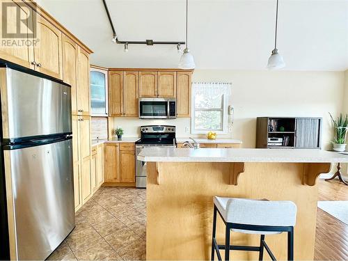 1835 Hulme Creek Road, Rock Creek, BC - Indoor Photo Showing Kitchen