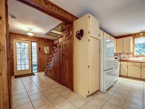 Overall view - 243  - A Rg St-Paul, Saint-Patrice-De-Sherrington, QC - Indoor Photo Showing Kitchen With Double Sink