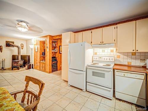 Kitchen - 243  - A Rg St-Paul, Saint-Patrice-De-Sherrington, QC - Indoor Photo Showing Kitchen