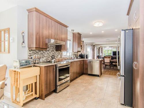 Kitchen - 62 Rue Yvon-Lamontagne, Gatineau (Buckingham), QC - Indoor Photo Showing Kitchen With Upgraded Kitchen