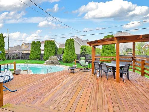 Backyard - 15 Place Charles-Bruneau, Saint-Rémi, QC - Outdoor With Deck Patio Veranda