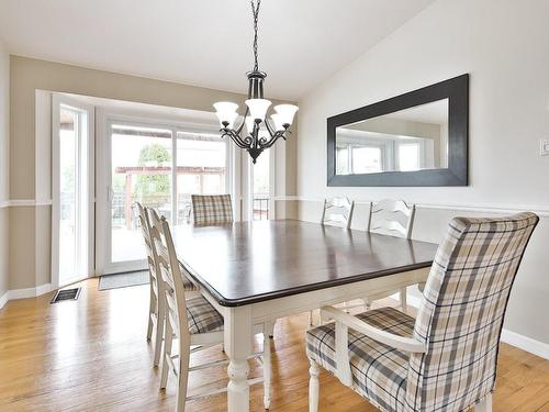 Dining room - 15 Place Charles-Bruneau, Saint-Rémi, QC - Indoor Photo Showing Dining Room