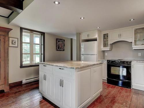 Kitchen - 444Z Ch. Du Rivage, Saint-Antoine-Sur-Richelieu, QC - Indoor Photo Showing Kitchen