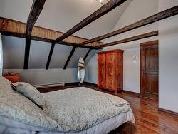 Master bedroom - 