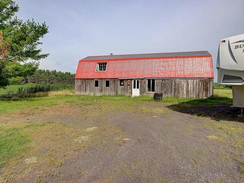 Barn - 444Z Ch. Du Rivage, Saint-Antoine-Sur-Richelieu, QC - Outdoor