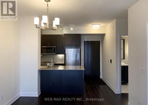 2706 - 18 Graydon Hall Drive, Toronto (Parkwoods-Donalda), ON - Indoor Photo Showing Kitchen