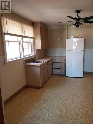 185 John St, Sault Ste. Marie, ON - Indoor Photo Showing Laundry Room