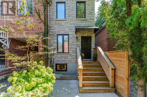 25 Clark Street, Toronto (South Riverdale), ON - Outdoor