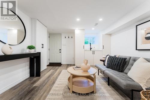 25 Clark Street, Toronto (South Riverdale), ON - Indoor Photo Showing Living Room