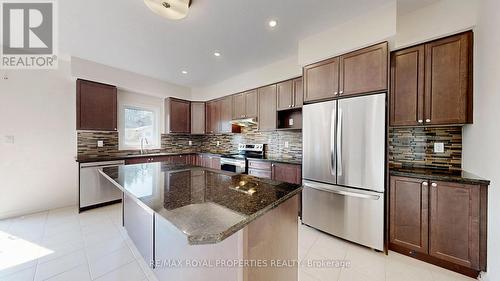 3191 Searidge Street, Severn, ON - Indoor Photo Showing Kitchen With Upgraded Kitchen