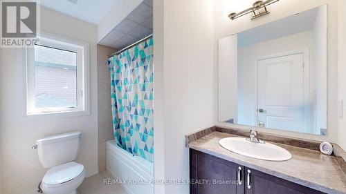 3191 Searidge Street, Severn, ON - Indoor Photo Showing Bathroom