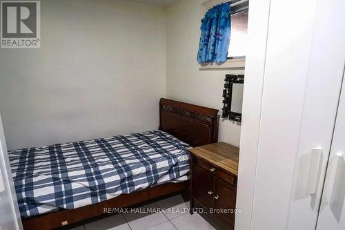 30 Peterson Drive, Toronto (Humbermede), ON - Indoor Photo Showing Bedroom