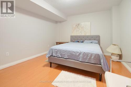 85 Springview Drive, Brampton, ON - Indoor Photo Showing Bedroom