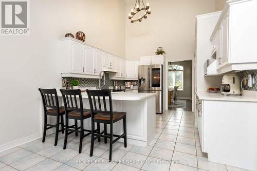 4100 Stonebridge Crescent, Burlington (Rose), ON - Indoor Photo Showing Kitchen