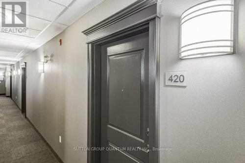 420 - 5020 Corporate Drive, Burlington (Uptown), ON - Indoor