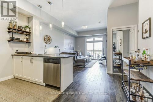 420 - 5020 Corporate Drive, Burlington, ON - Indoor Photo Showing Kitchen