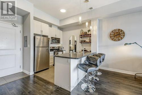 420 - 5020 Corporate Drive, Burlington (Uptown), ON - Indoor Photo Showing Kitchen