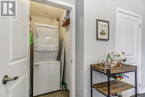 420 - 5020 Corporate Drive, Burlington (Uptown), ON - Indoor Photo Showing Laundry Room