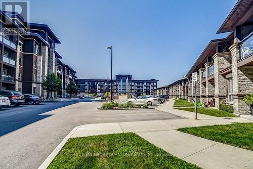 420 - 5020 Corporate Drive, Burlington, ON - Outdoor