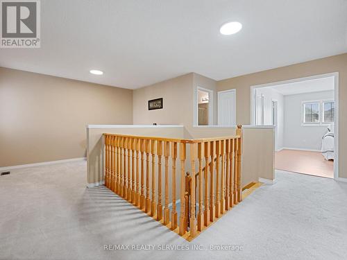 21 Sandyside Crescent, Brampton (Fletcher'S Meadow), ON - Indoor Photo Showing Other Room