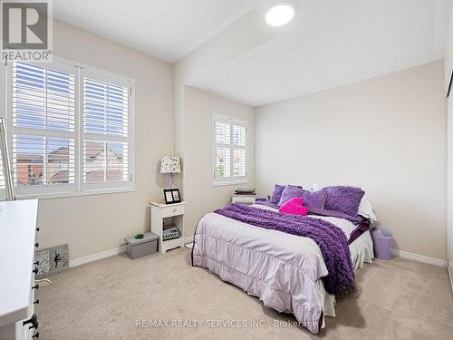 21 Sandyside Crescent, Brampton (Fletcher'S Meadow), ON - Indoor Photo Showing Bedroom