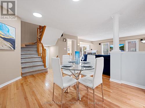 21 Sandyside Crescent, Brampton (Fletcher'S Meadow), ON - Indoor Photo Showing Dining Room