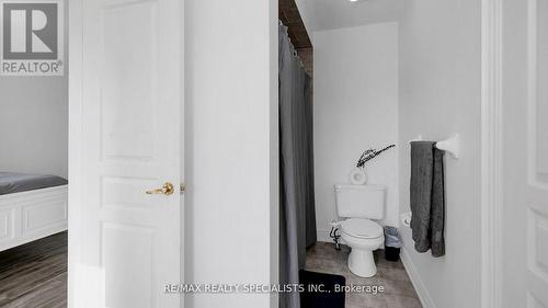 2 Rampart Drive, Brampton (Bram East), ON - Indoor Photo Showing Bathroom