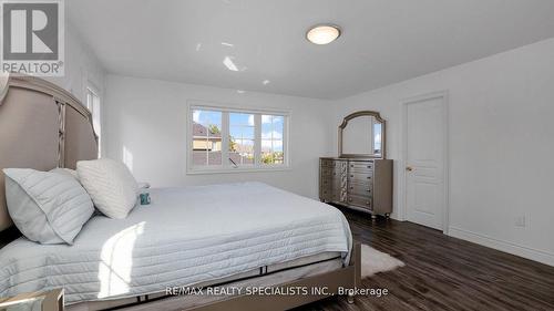 2 Rampart Drive, Brampton (Bram East), ON - Indoor Photo Showing Bedroom