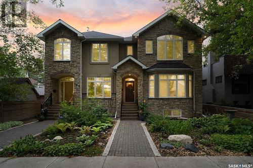 711 8Th Avenue N, Saskatoon, SK - Outdoor With Facade