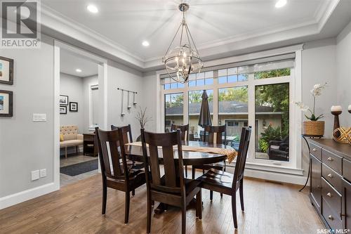 711 8Th Avenue N, Saskatoon, SK - Indoor Photo Showing Dining Room