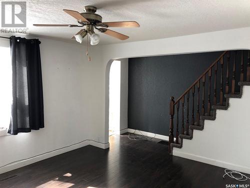 606 4Th Street, Kipling, SK - Indoor Photo Showing Other Room