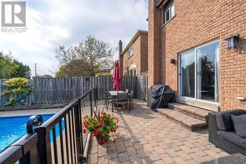 27 Dorvis Drive, Whitby (Blue Grass Meadows), ON - Outdoor With In Ground Pool With Exterior