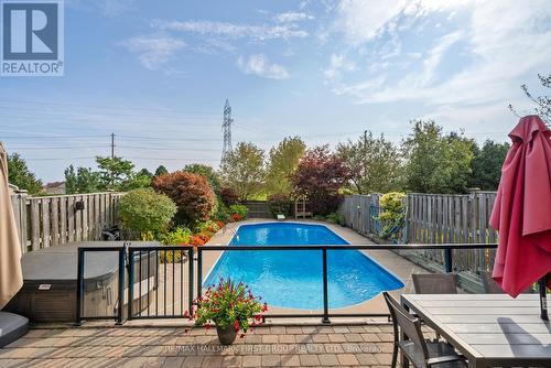 27 Dorvis Drive, Whitby (Blue Grass Meadows), ON - Outdoor With In Ground Pool