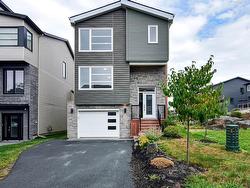 281 Fleetview Drive  Halifax, NS B3M 0L9