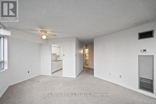 714 - 50 Kingsbridge Garden Circle, Mississauga (Hurontario), ON - Indoor Photo Showing Other Room