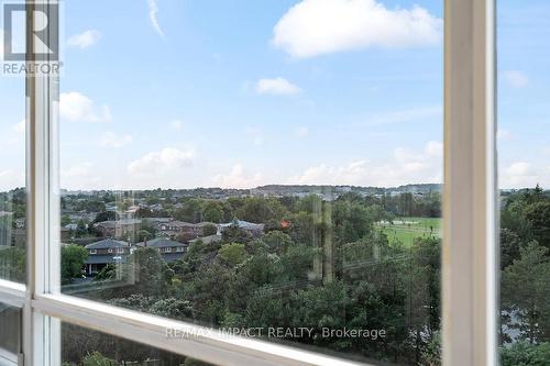 714 - 50 Kingsbridge Garden Circle, Mississauga (Hurontario), ON -  With View