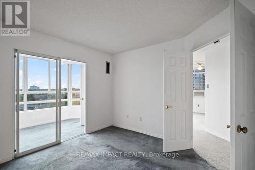 714 - 50 Kingsbridge Garden Circle, Mississauga (Hurontario), ON - Indoor Photo Showing Other Room