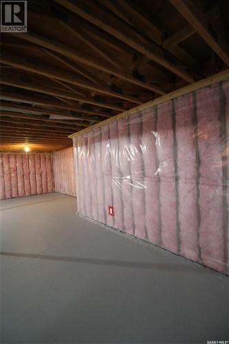 242 Cedar Avenue N, Eastend, SK - Indoor Photo Showing Basement