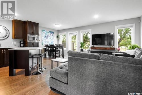 122 Demarco Pointe Lane, Regina, SK - Indoor Photo Showing Living Room